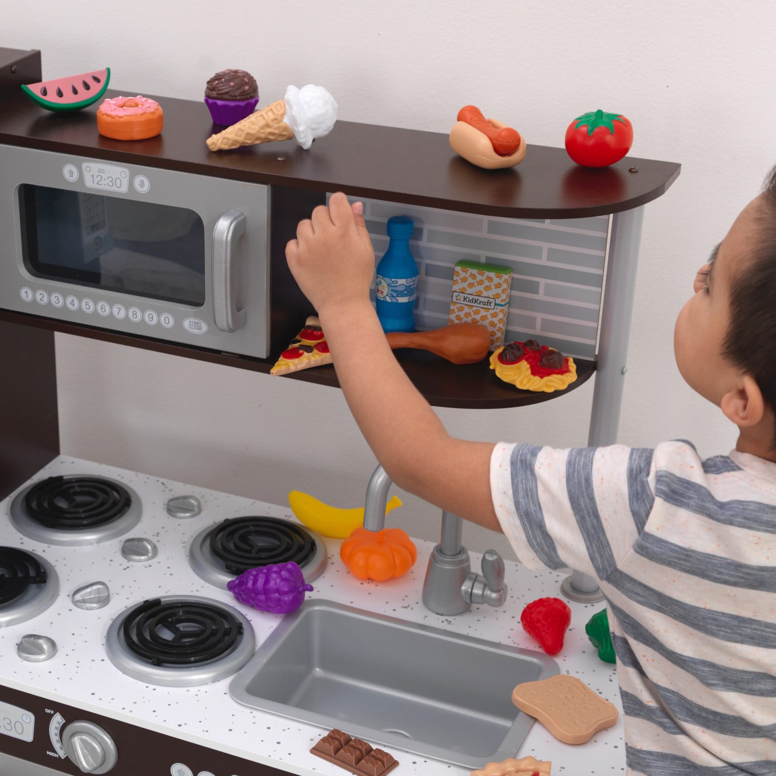 gourmet chef play kitchen kidkraft