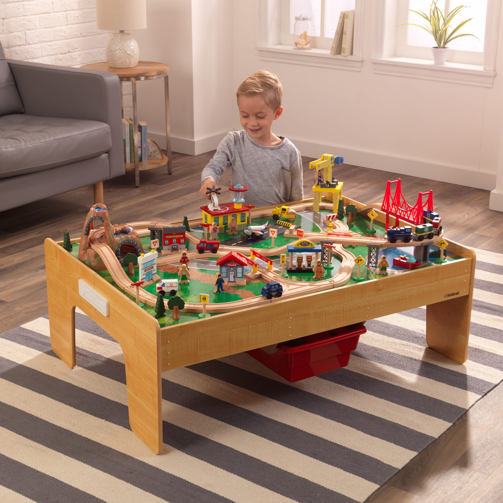 kidkraft adventure town railway train set & table
