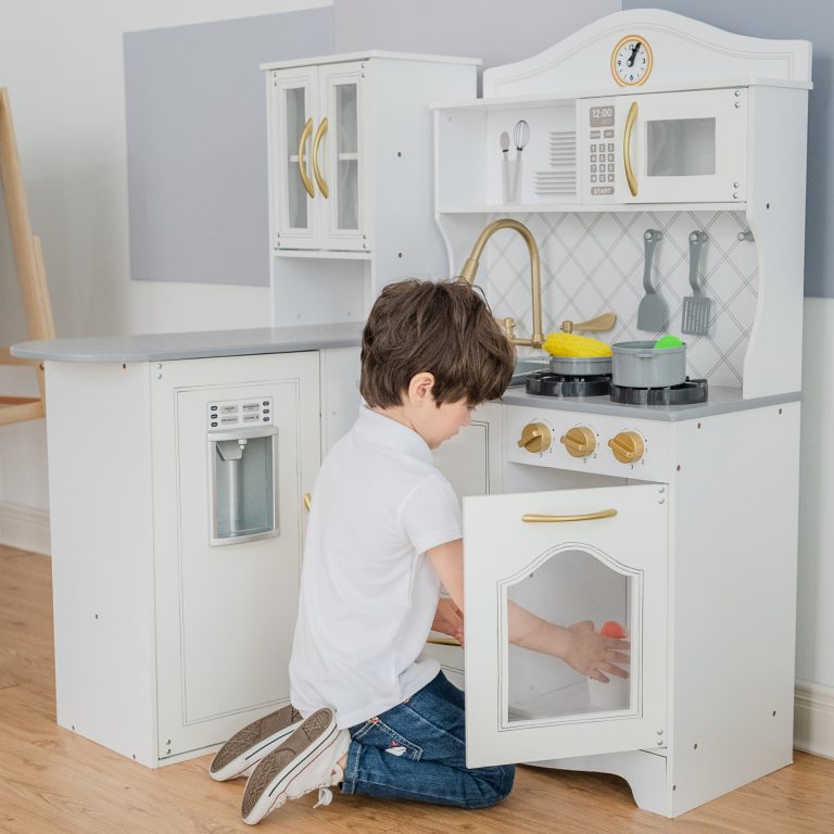 white retro play kitchen